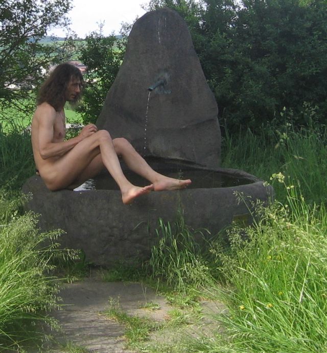 hot am brunnen