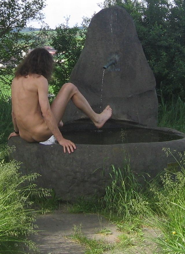 Swim am brunnen