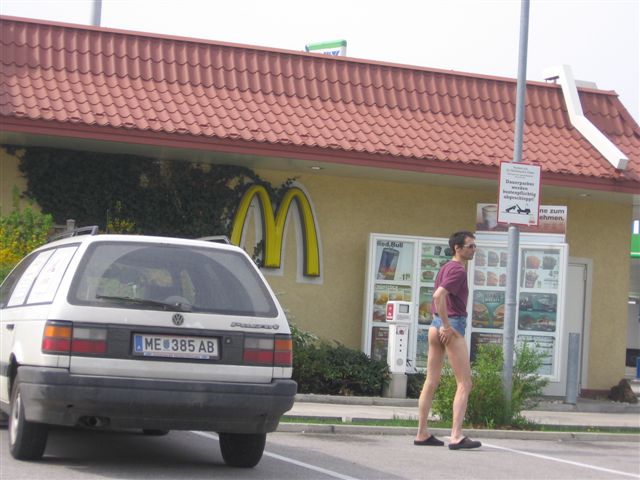 underwear fastfood 1