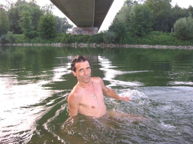 Superministringbikini isar