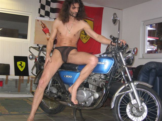 kreuzweg motorrad