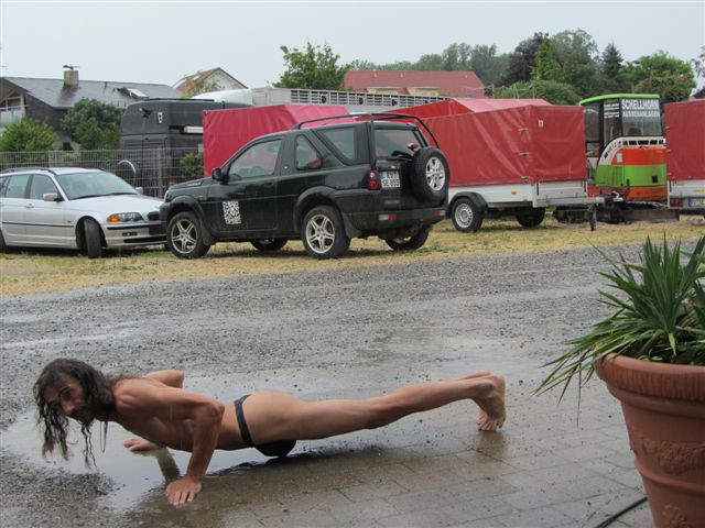 badestring sport