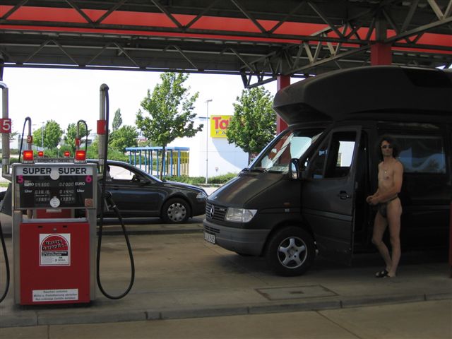 Tanga tankstelle