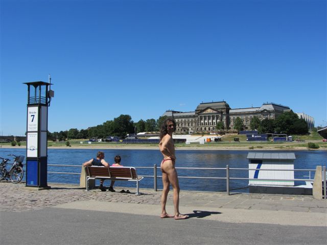 Neighbourhood tour/dresden