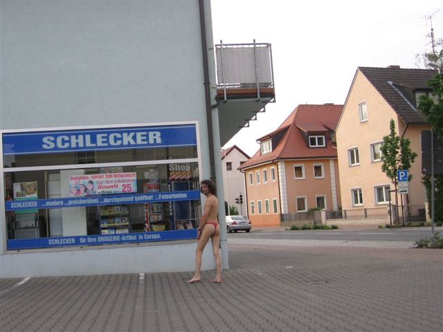 Microbikinis tour/hirschaid