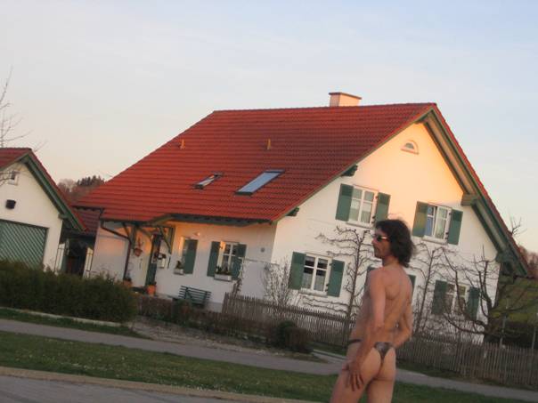 Microbikinis tour/niederrieden