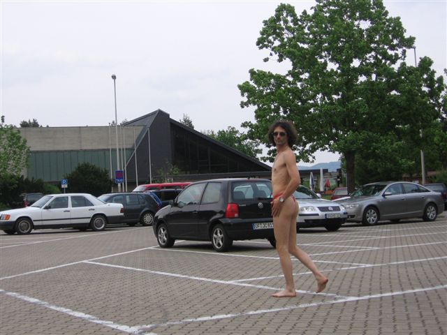 brief tour/strullendorf