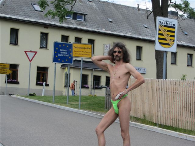 Microbikinis tour/tschechei ceska