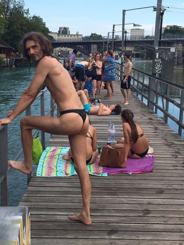 Microbikinis tour/zuerich