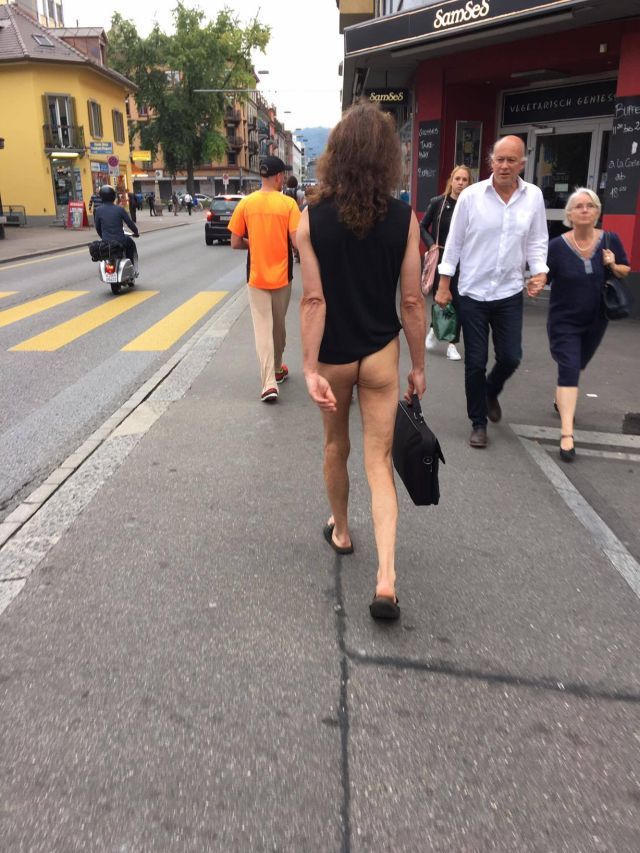 Men string Tanga tour/zuerich